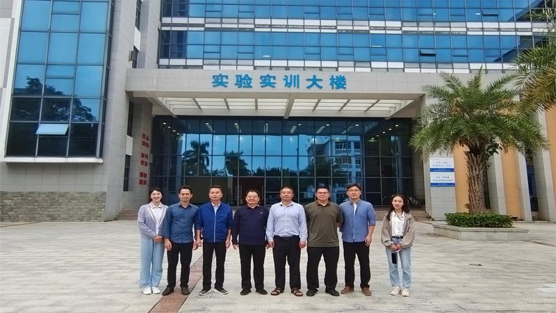 深圳电子配件批发市场：揭秘厂家直供的秘密